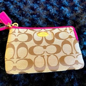 Coach wristlet NWOT